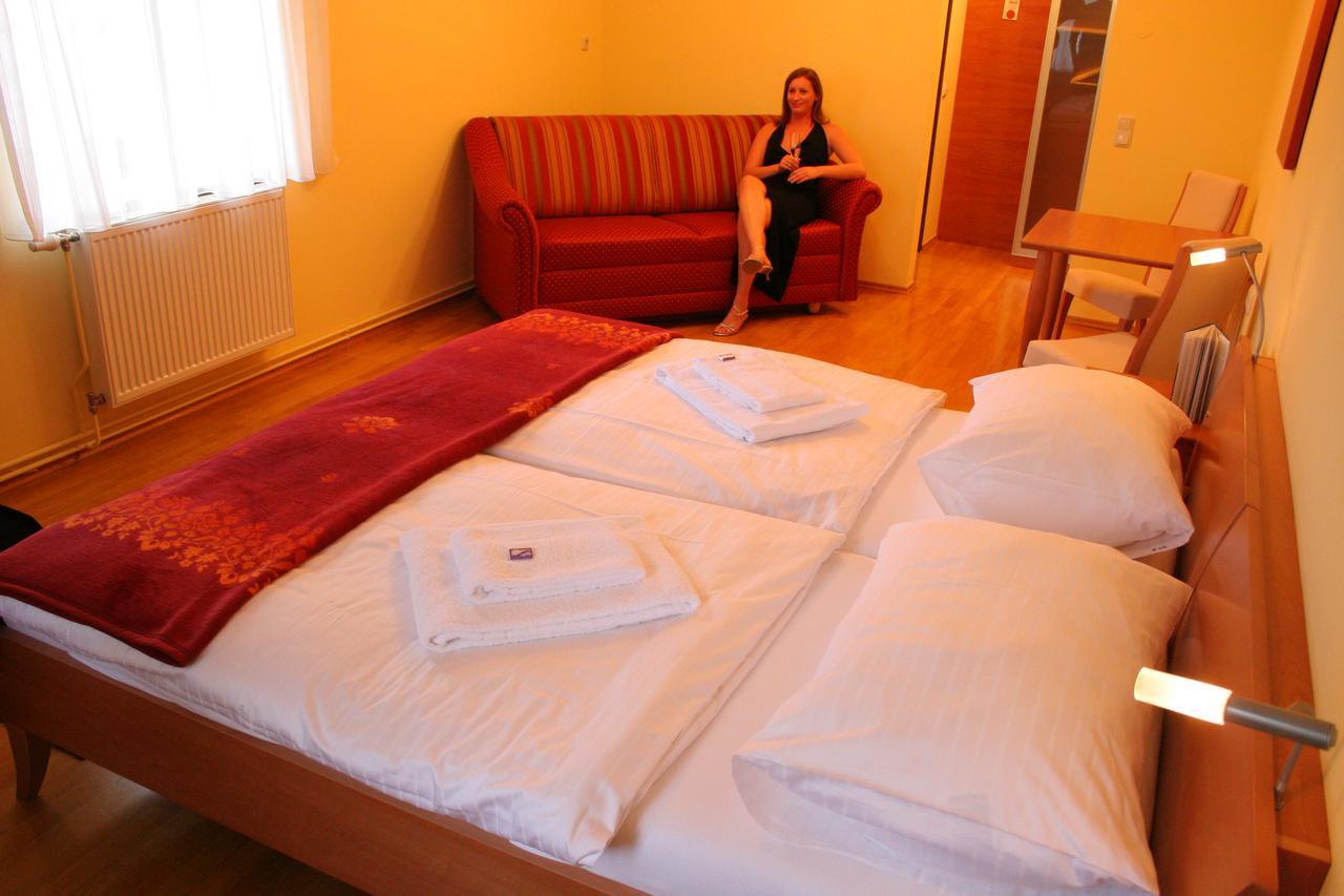 Schloss Hotel Zeillern Extérieur photo