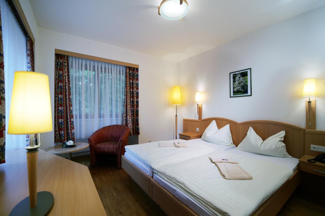 Schloss Hotel Zeillern Extérieur photo