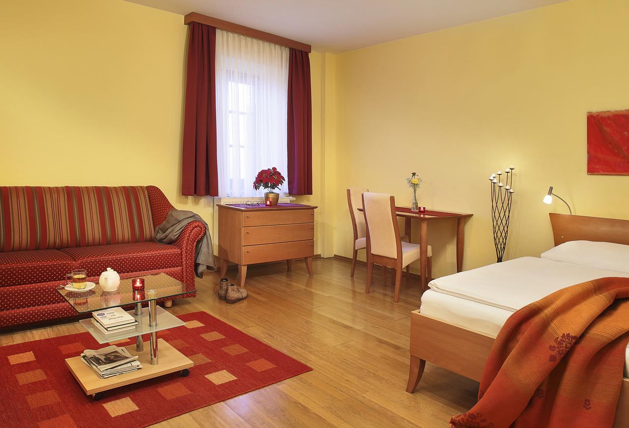 Schloss Hotel Zeillern Extérieur photo